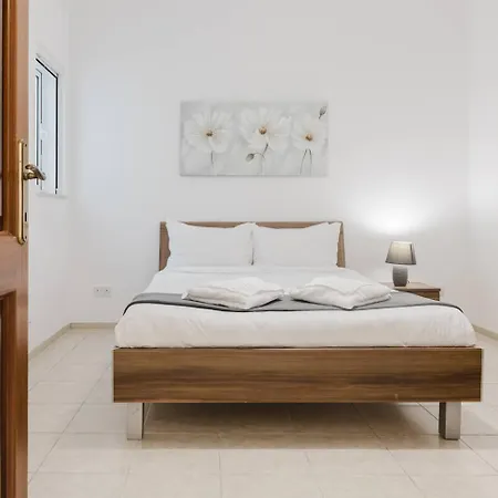 Bugibba Square 3bed By Homely! St. Paul's Bay