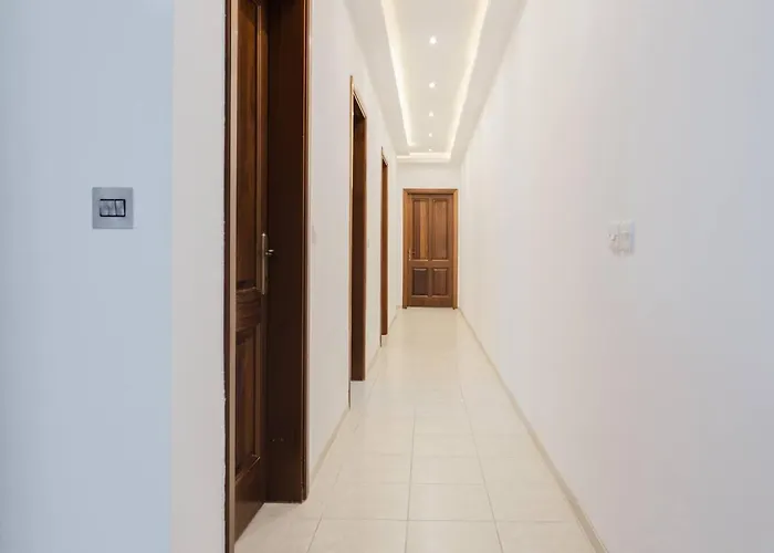 Bugibba Square 3bed By Homely!