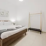 Bugibba Square 3bed By Homely! St Paul's Bay